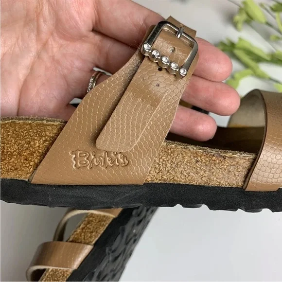 BIRKENSTOCK BIRKI'S Size 38 (7) Sandals Tan Brown Leather Rhinestone Buckle - Picture 6 of 12